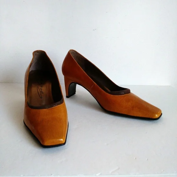 5 - 5.5 CANGO & RINALDI Italy Leather shoes low heel Y2K Ochre Yellow - Picture 5 of 13